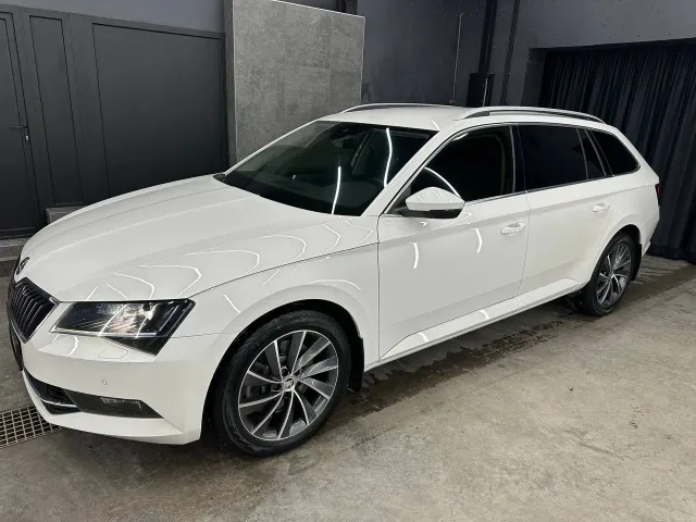 Skoda Superb - фото 3