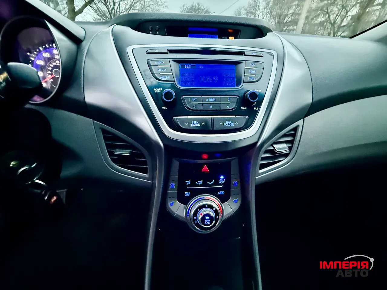 Hyundai Elantra - фото 67