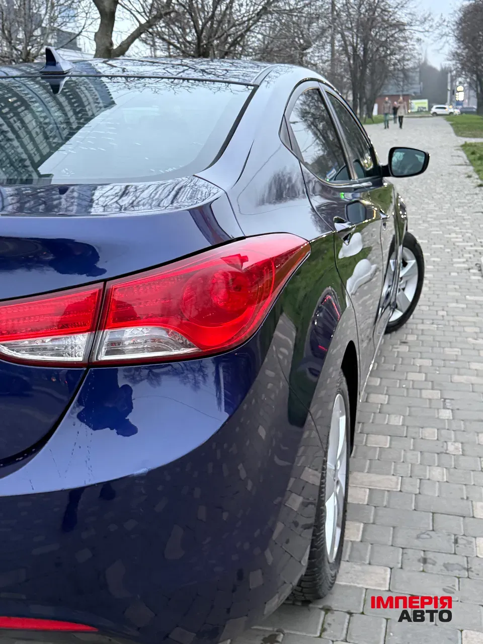 Hyundai Elantra - фото 27