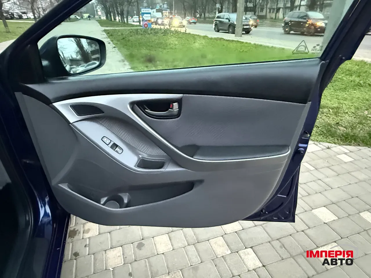 Hyundai Elantra - фото 56