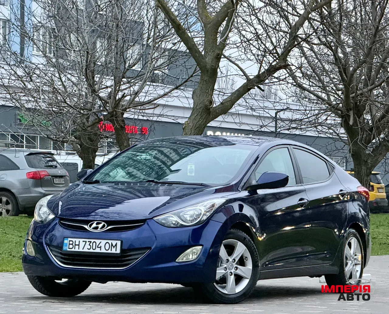 Hyundai Elantra - фото 17