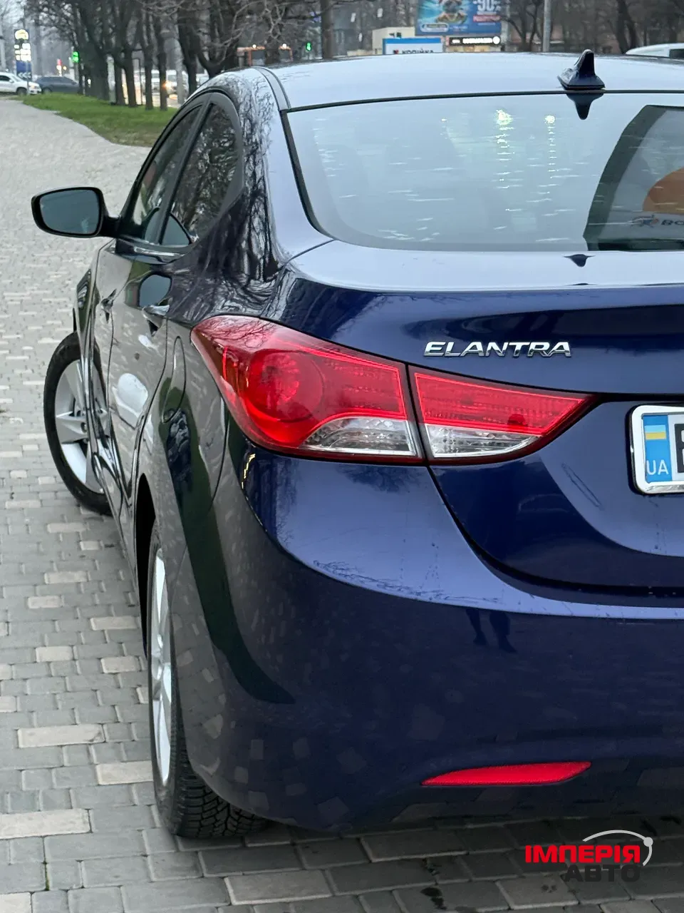 Hyundai Elantra - фото 24