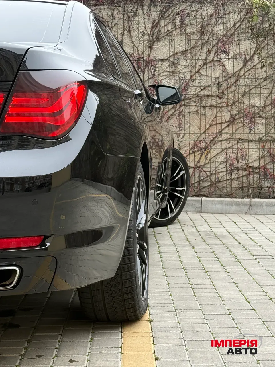 BMW 7 серії - фото 25