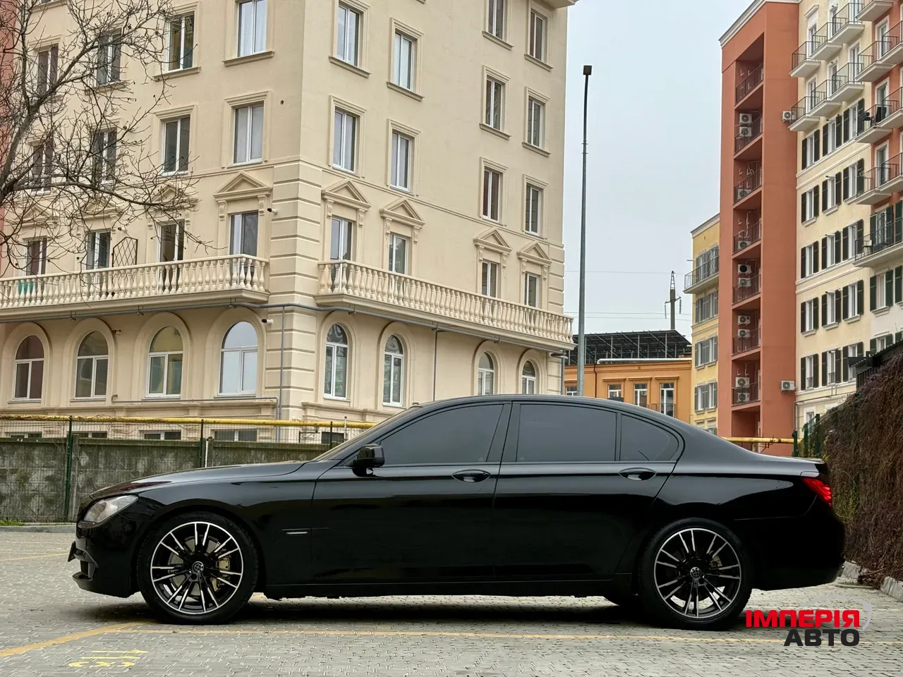 BMW 7 серії - фото 2