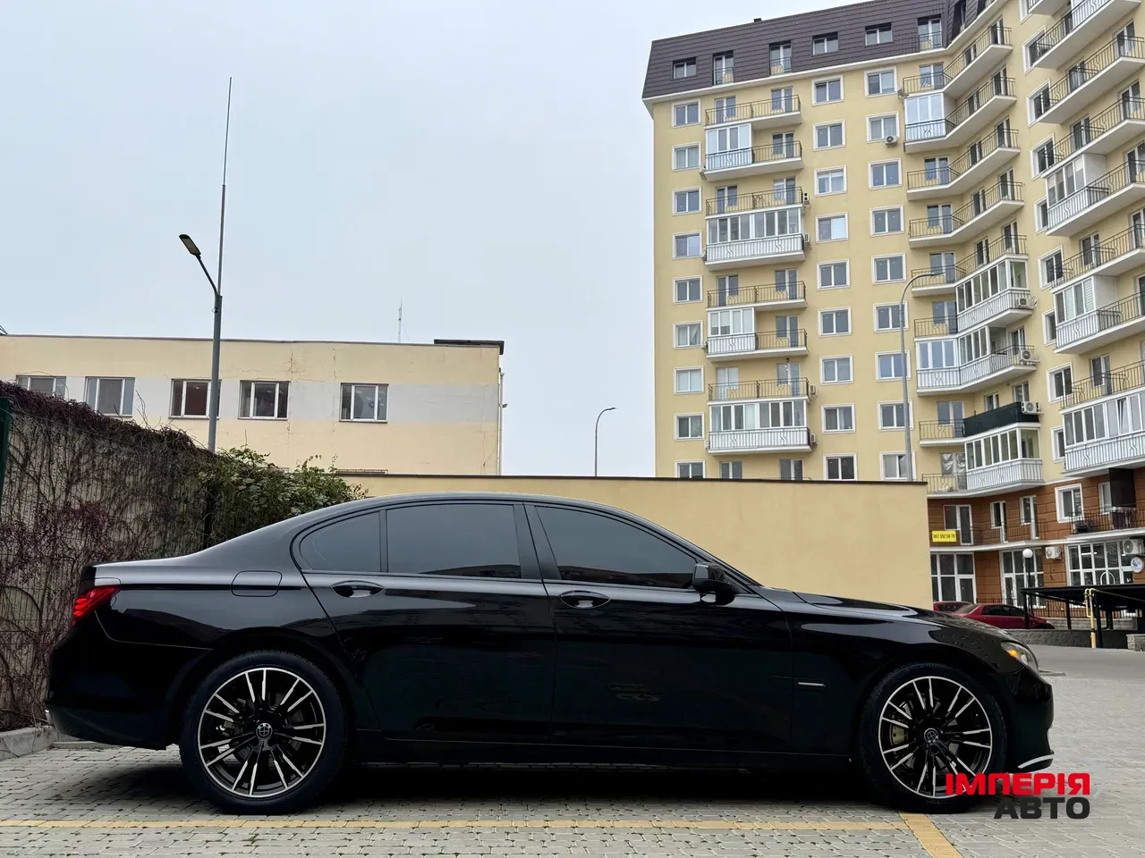 BMW 7 серії - фото 3