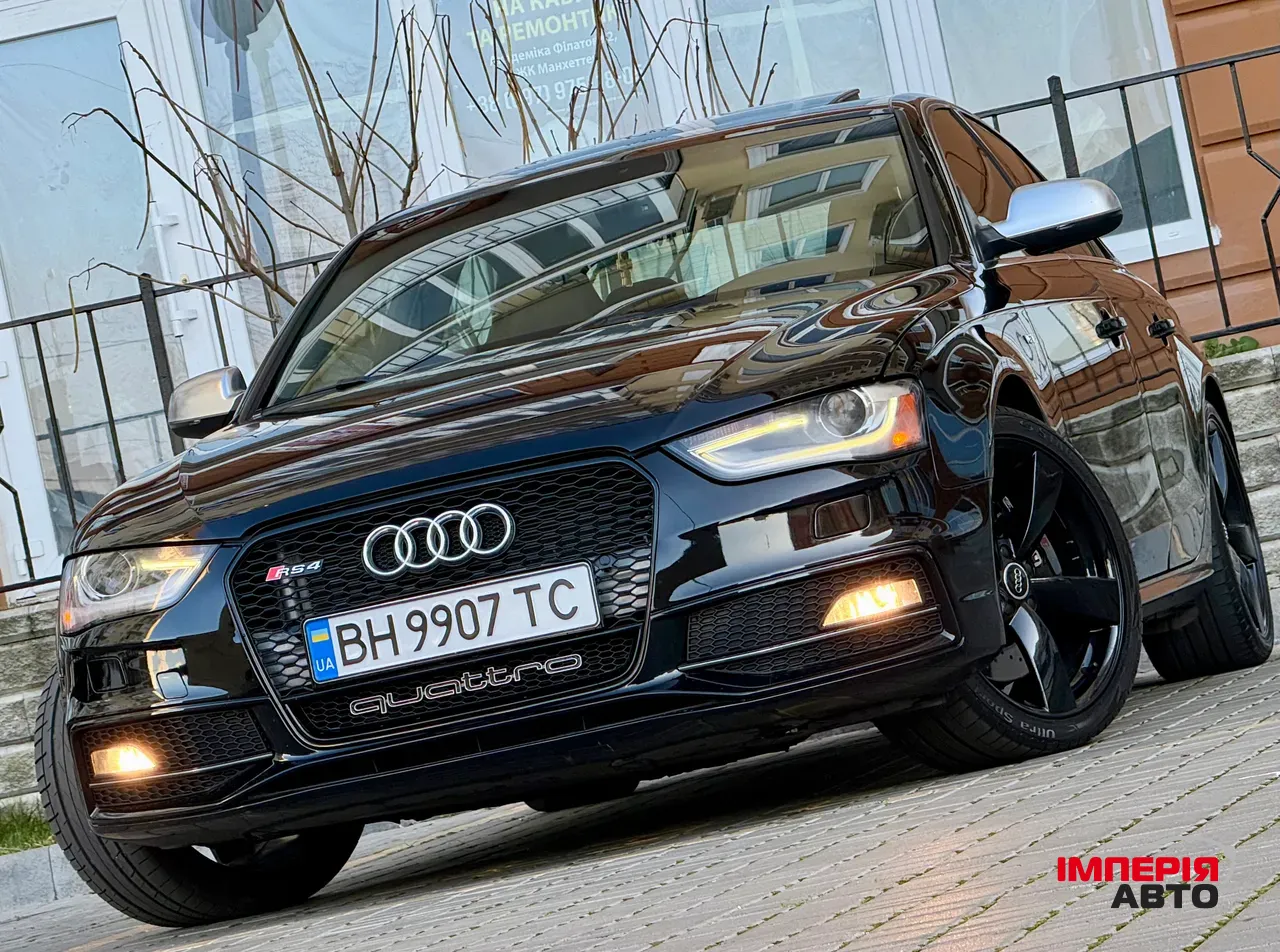 Audi S4 - фото 8