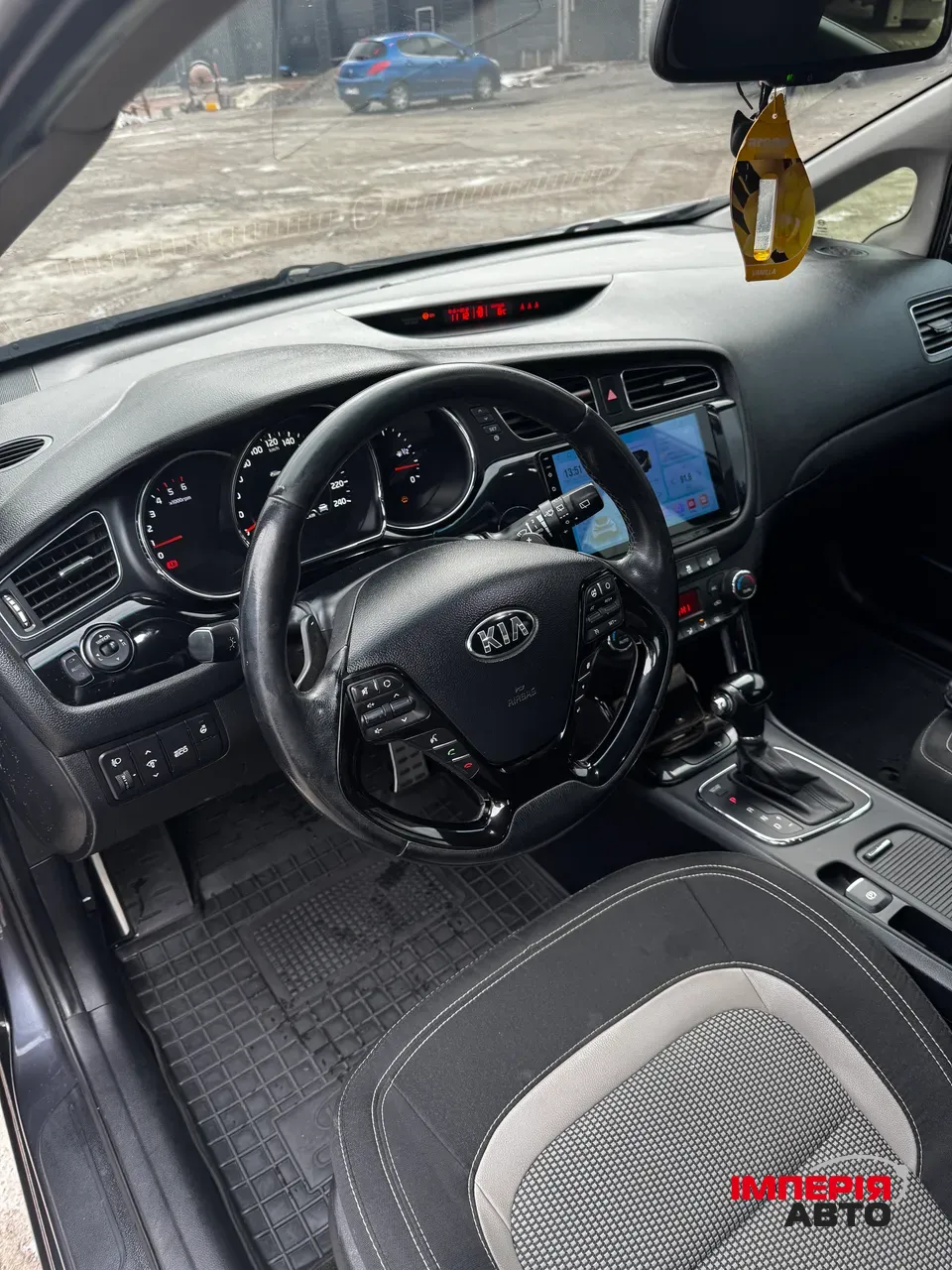 Kia Ceed - фото 28