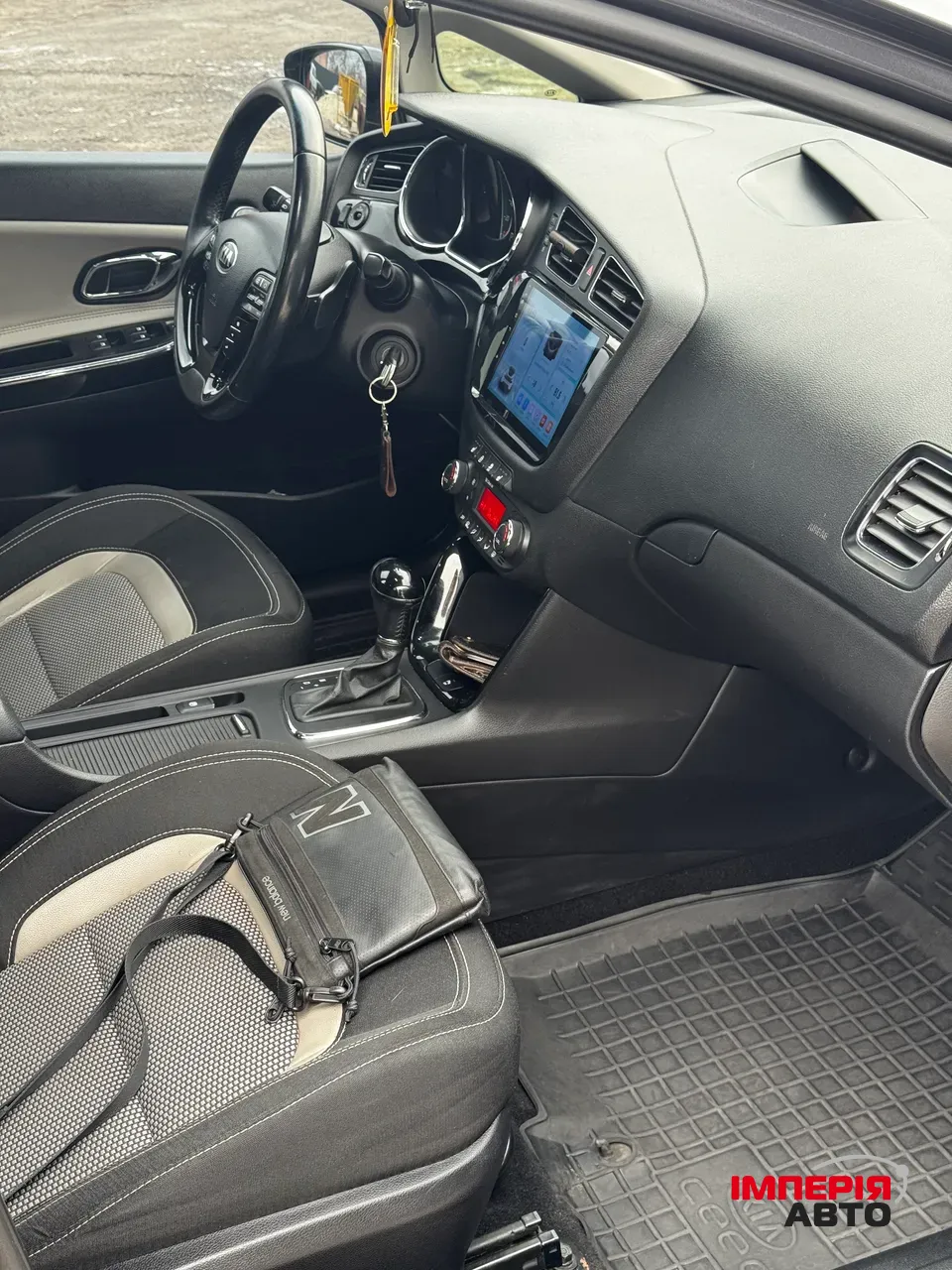 Kia Ceed - фото 18