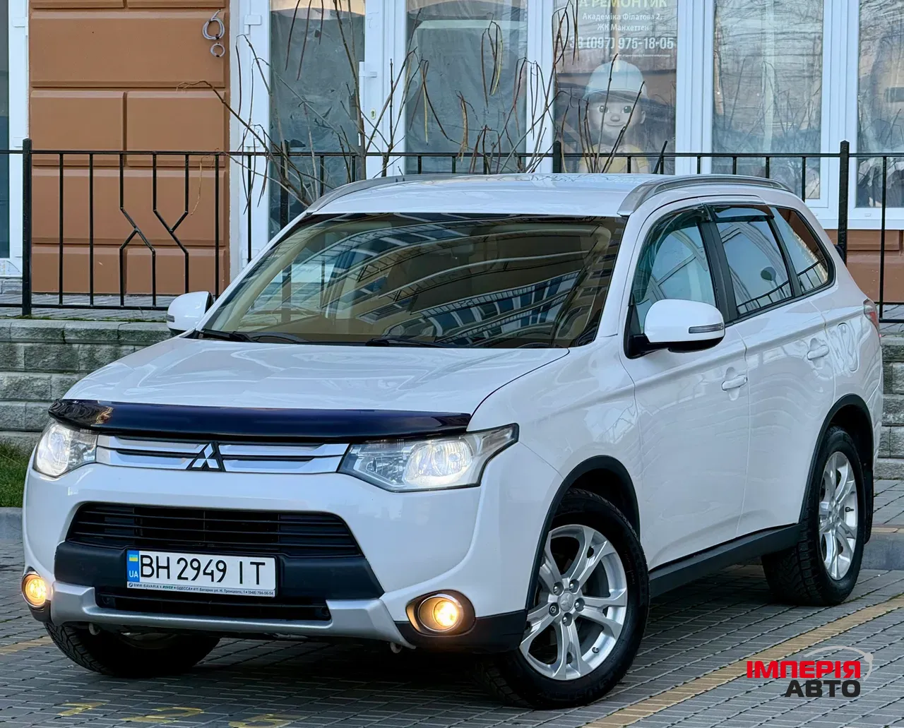 Mitsubishi Outlander - фото 8
