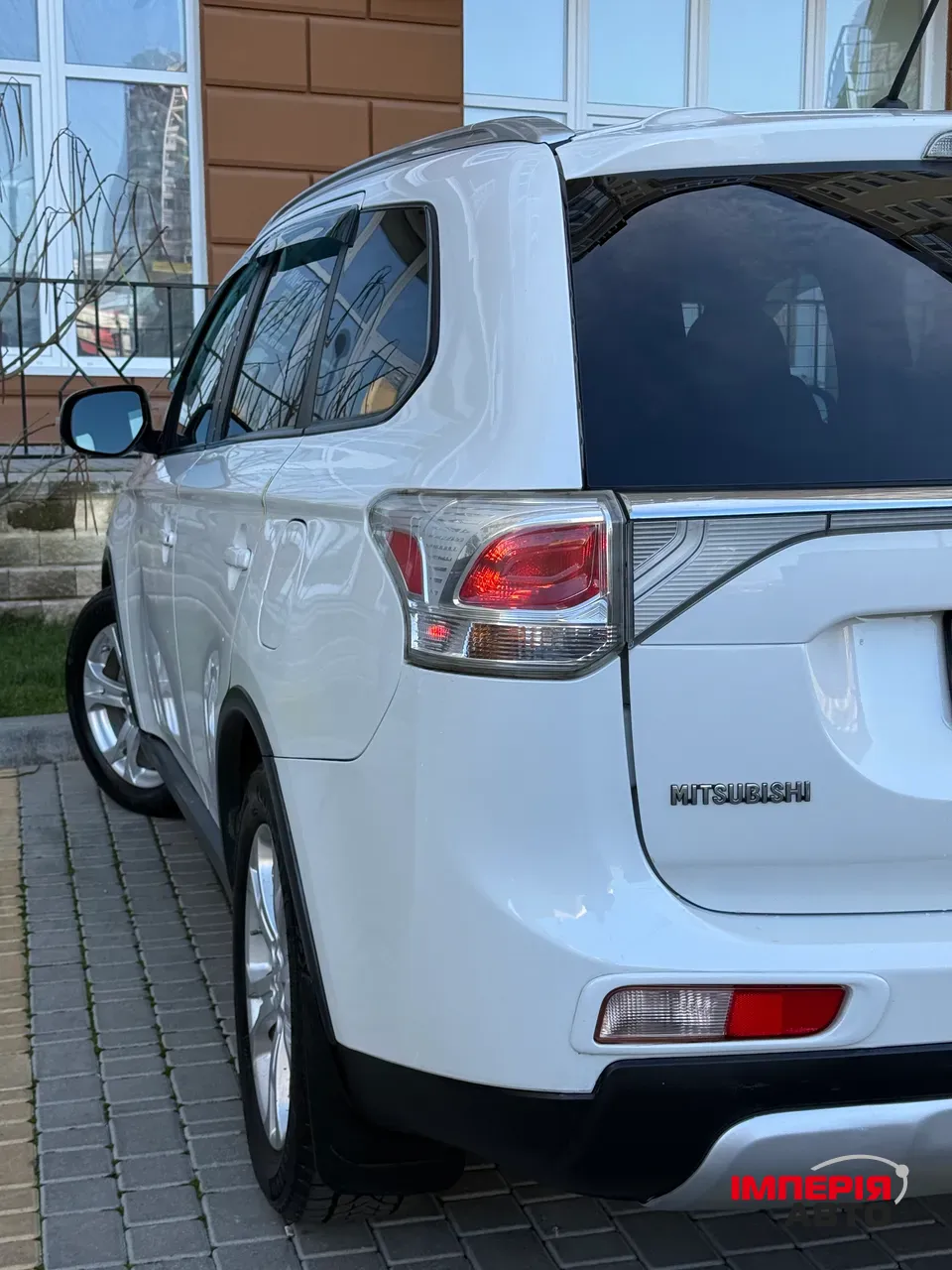 Mitsubishi Outlander - фото 32