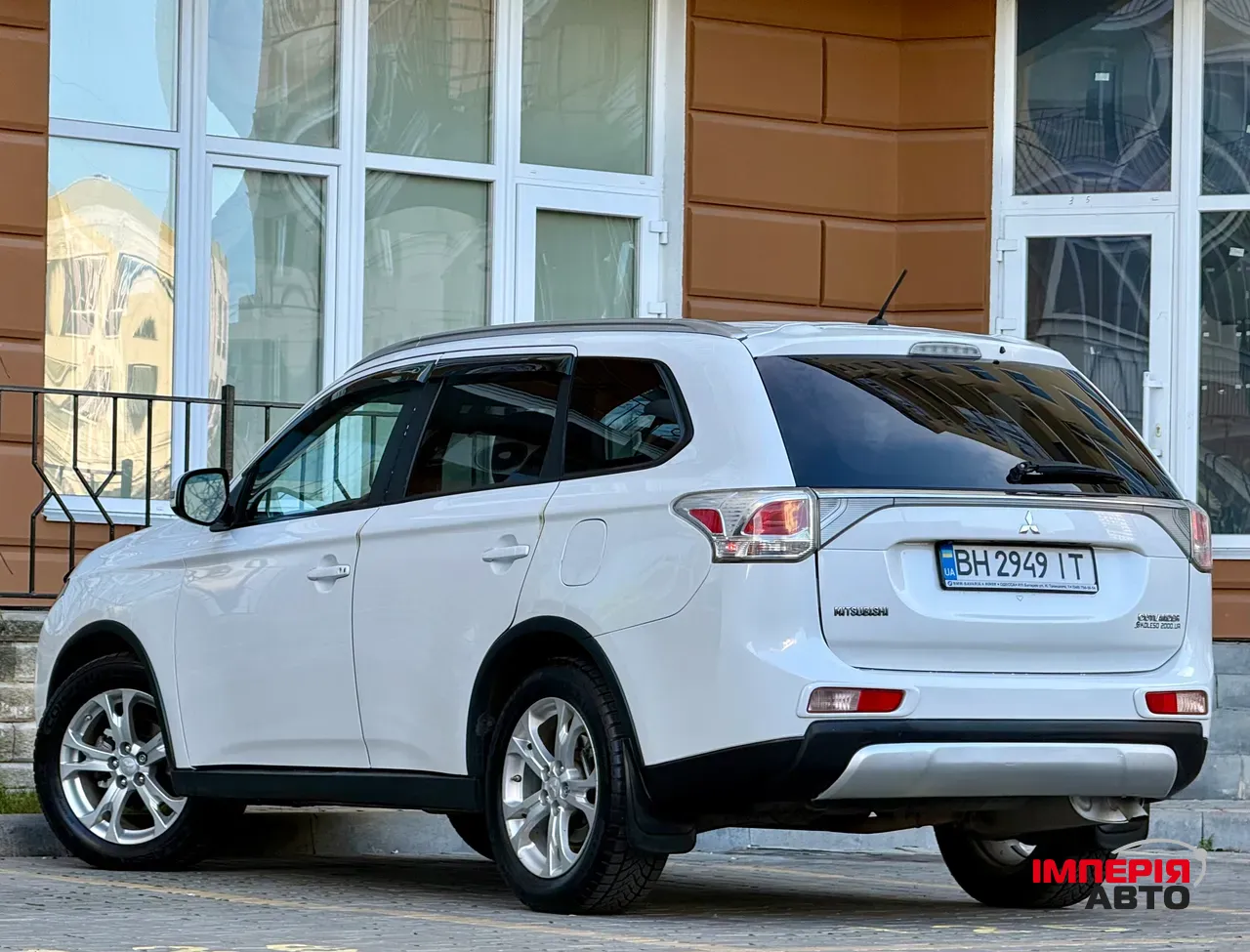 Mitsubishi Outlander - фото 31