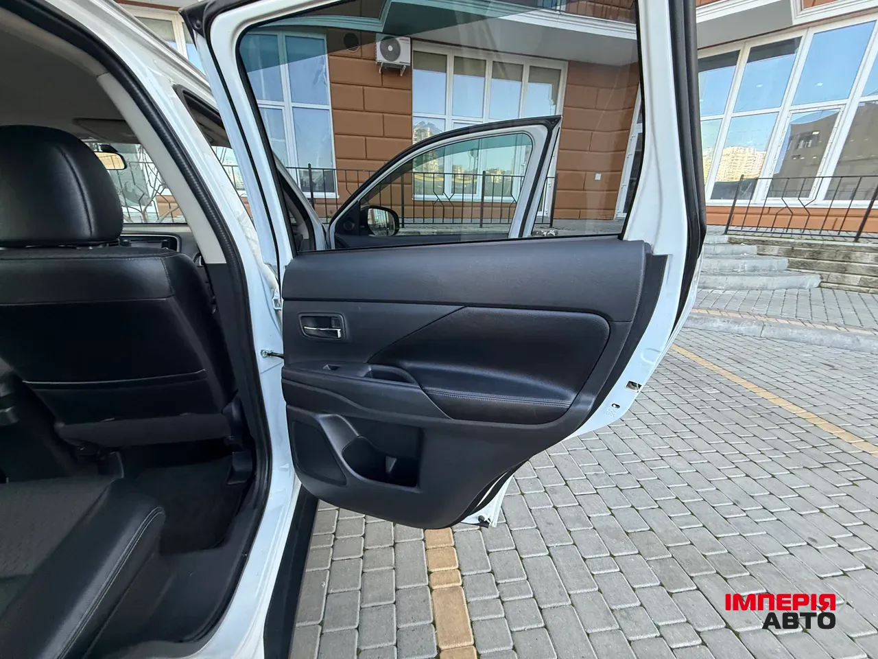 Mitsubishi Outlander - фото 38