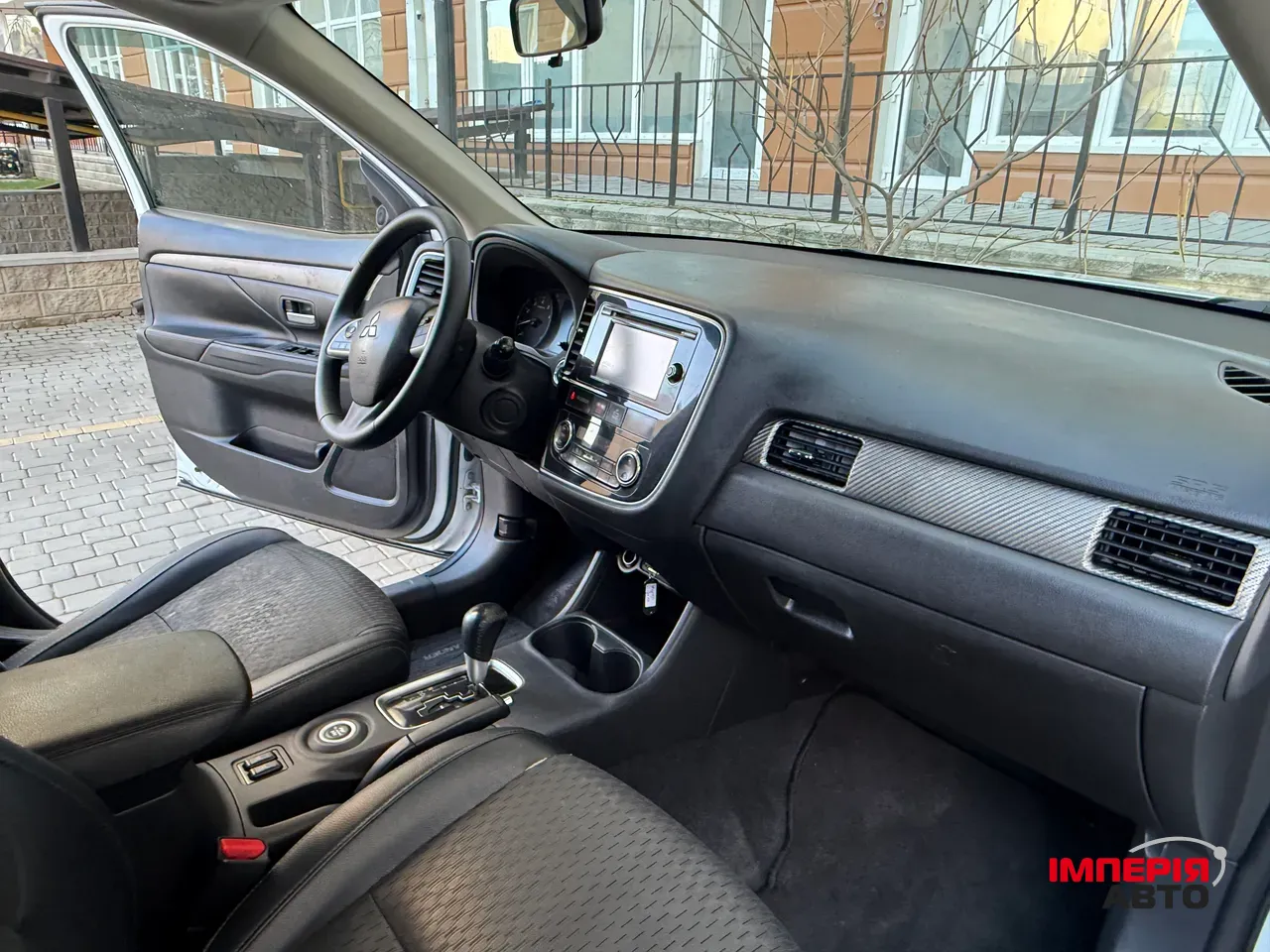 Mitsubishi Outlander - фото 48