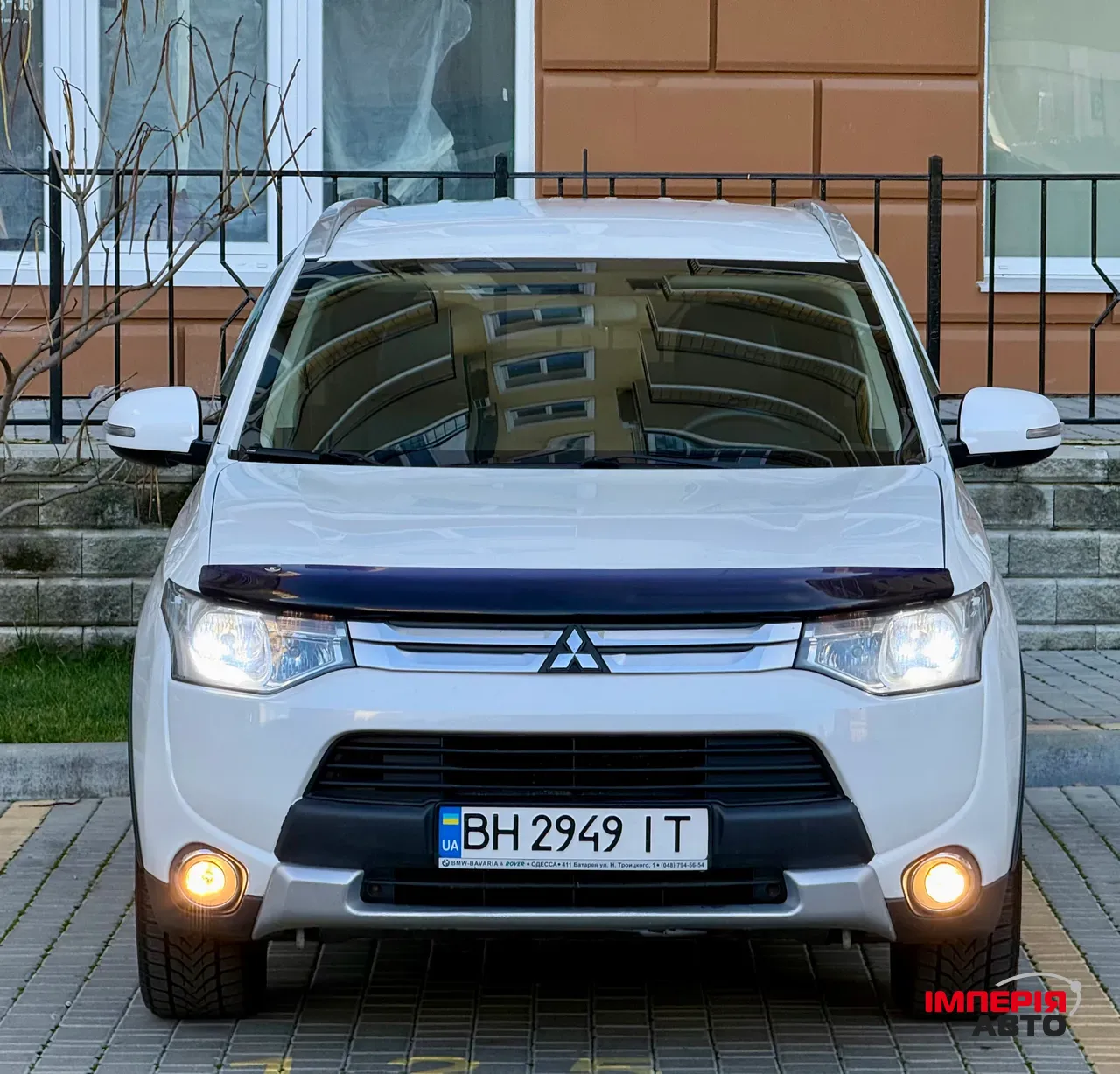Mitsubishi Outlander - фото 6
