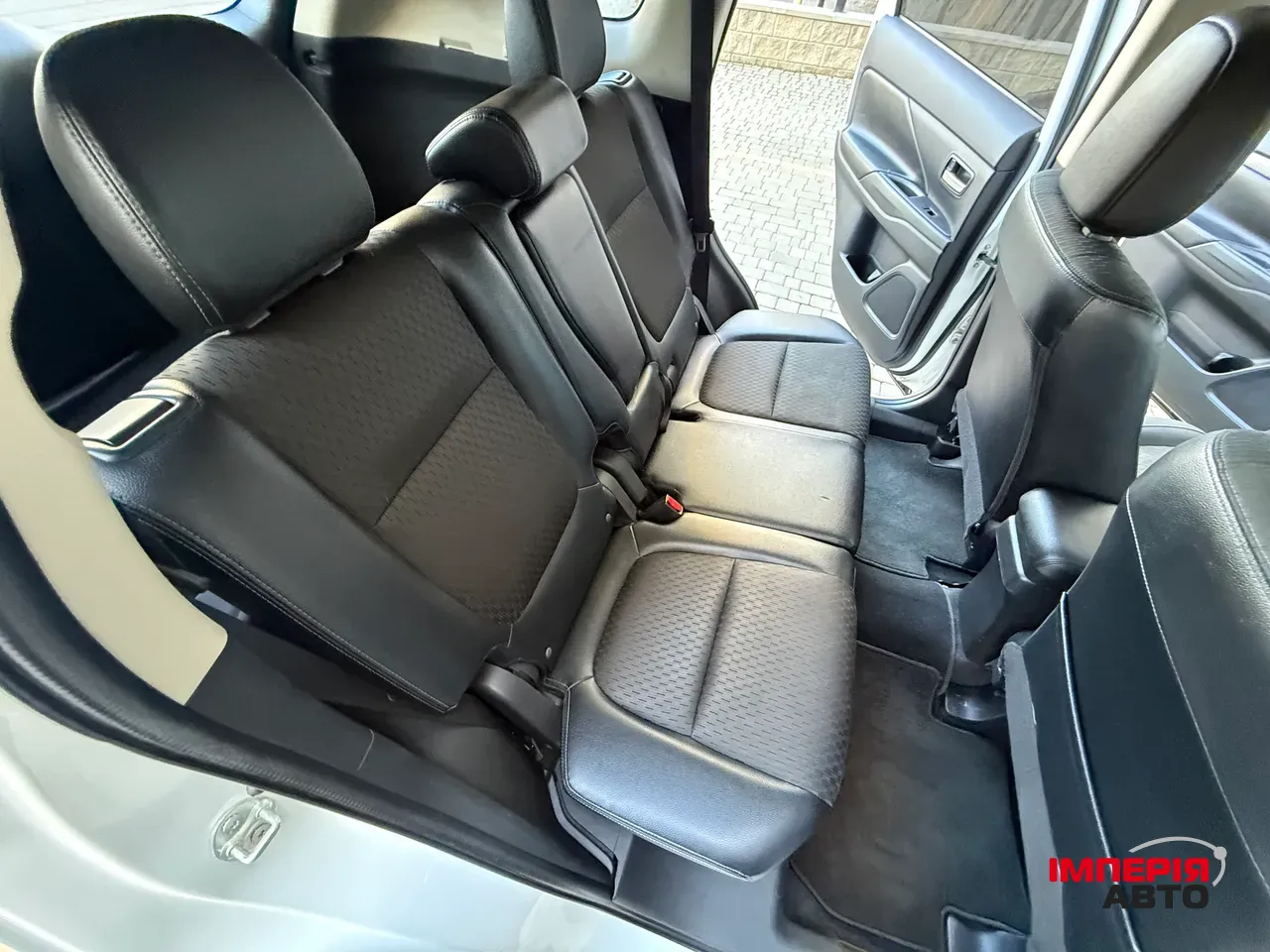 Mitsubishi Outlander - фото 42