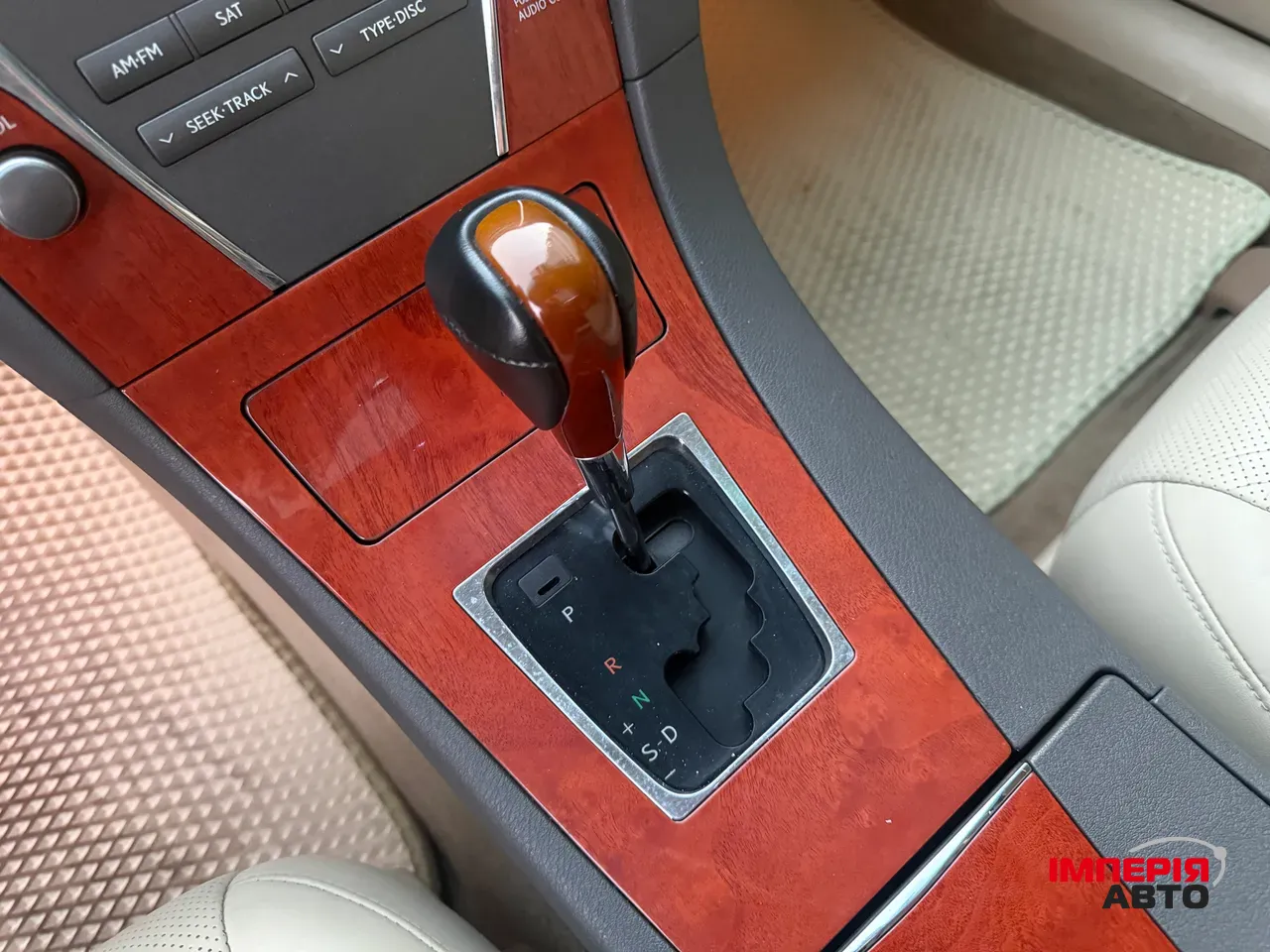 Lexus ES - фото 45