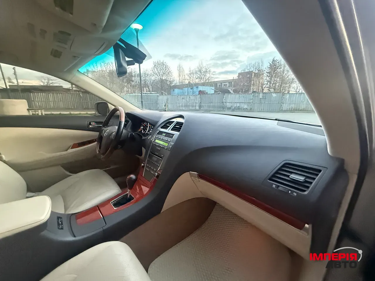 Lexus ES - фото 55