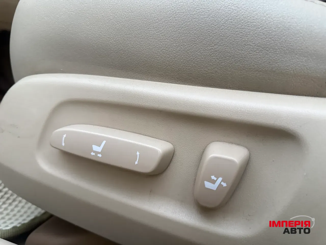 Lexus ES - фото 47