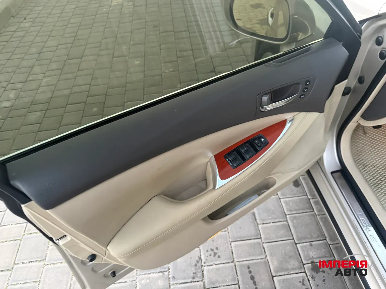 Lexus ES - фото 33