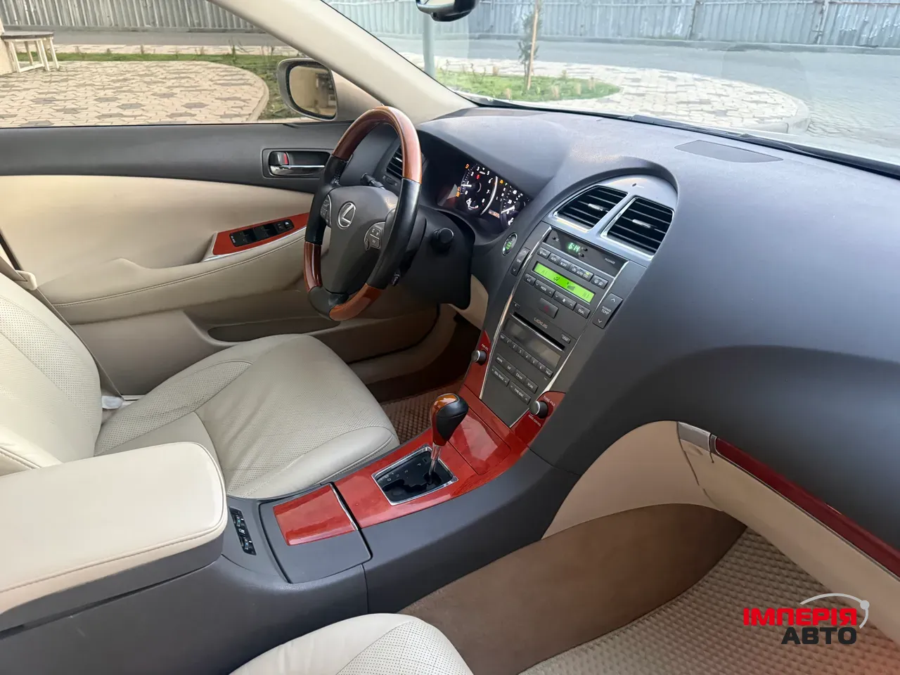 Lexus ES - фото 54