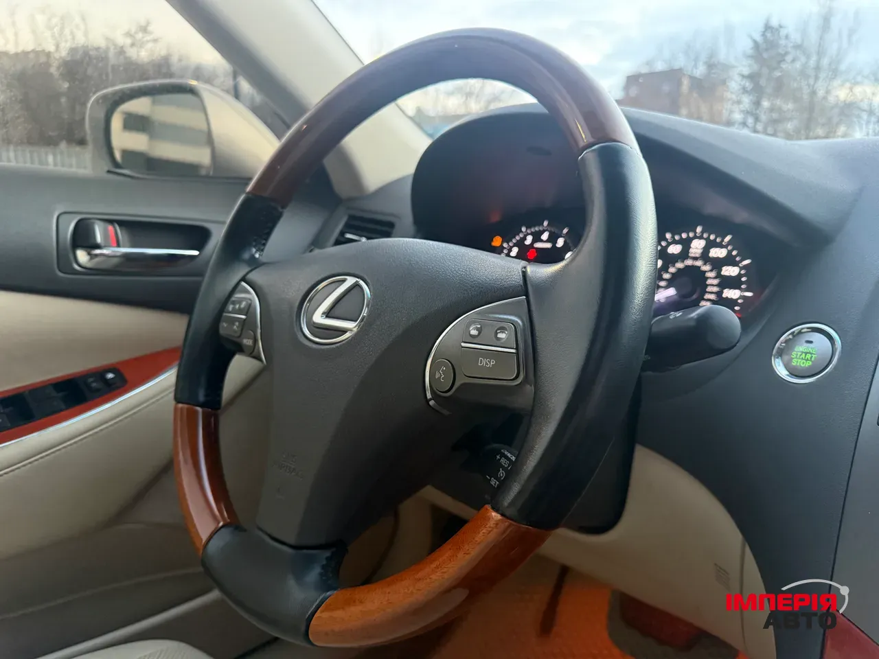 Lexus ES - фото 57