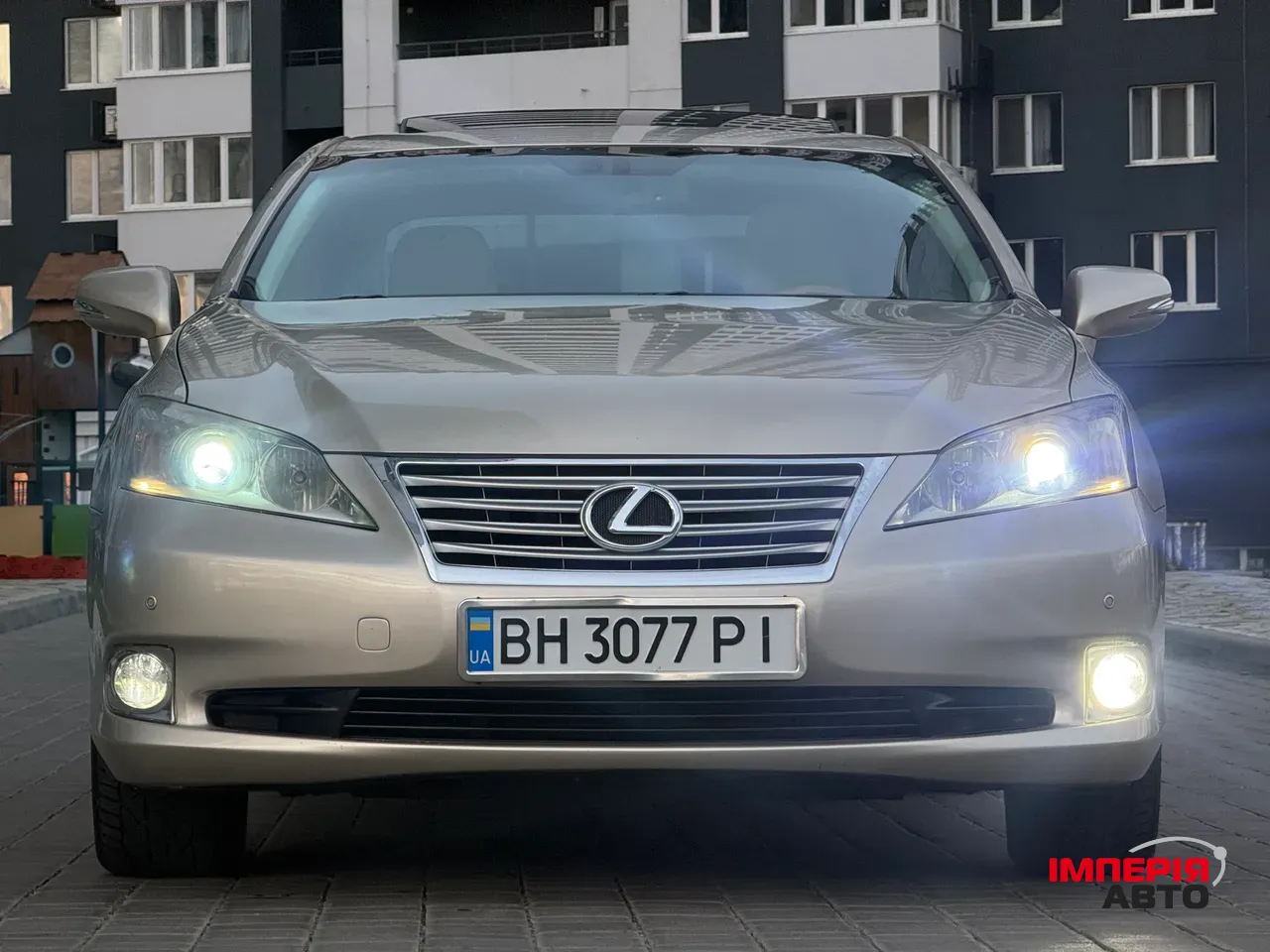 Lexus ES - фото 2