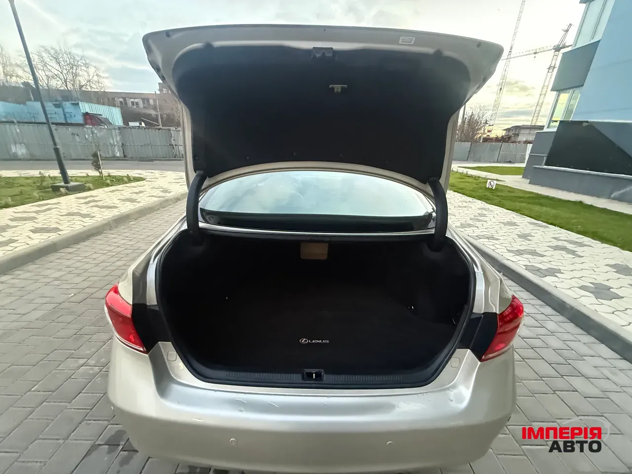 Lexus ES - фото 75