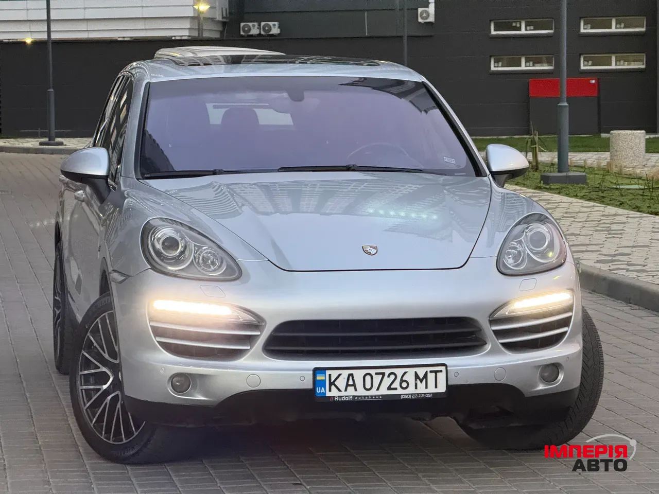 Porsche Cayenne - фото 29