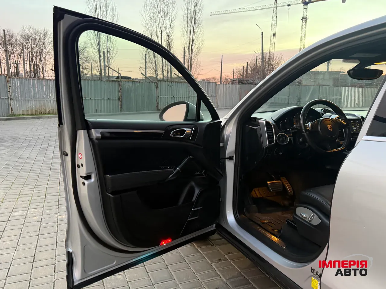 Porsche Cayenne - фото 34