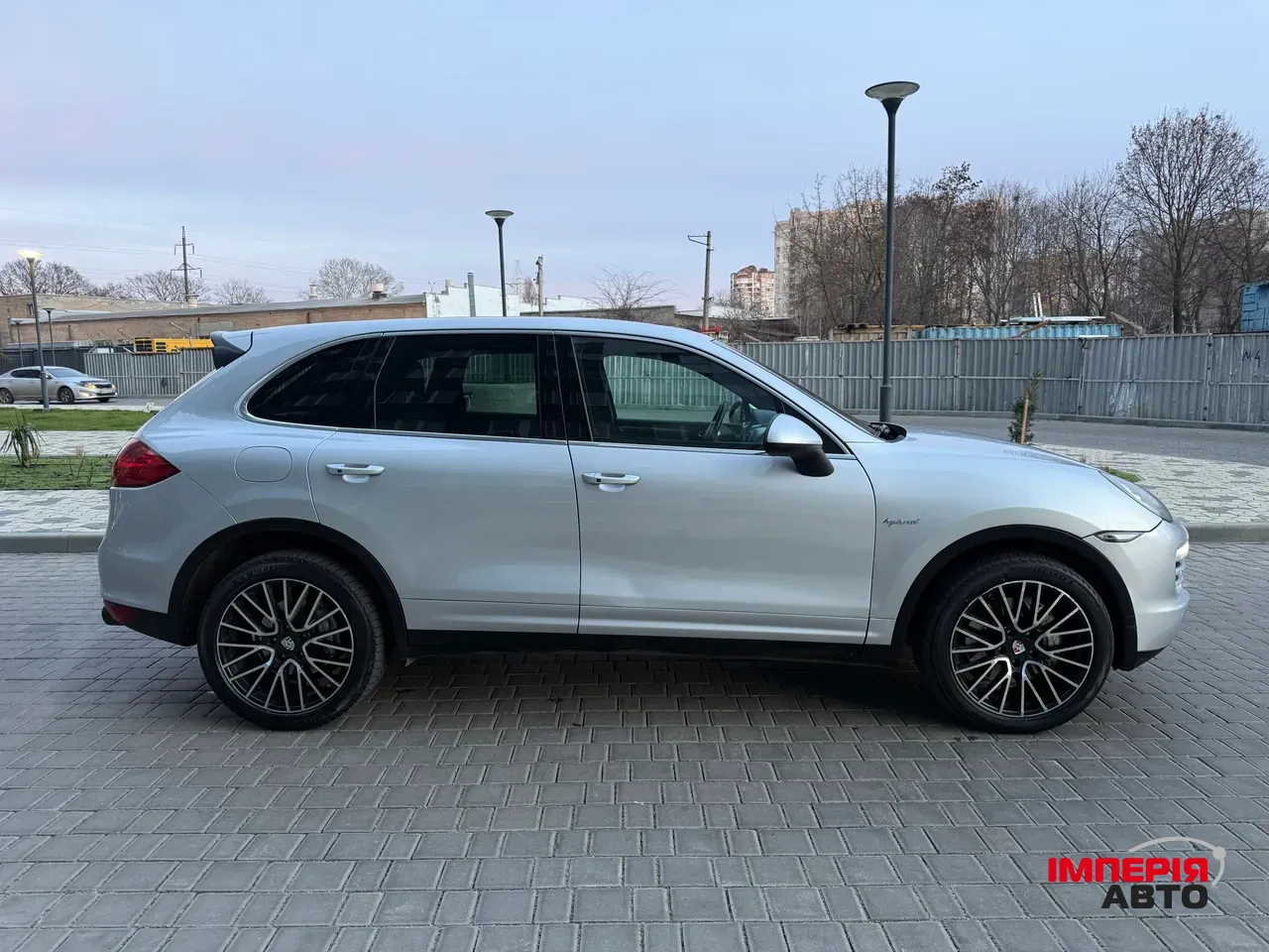 Porsche Cayenne - фото 5