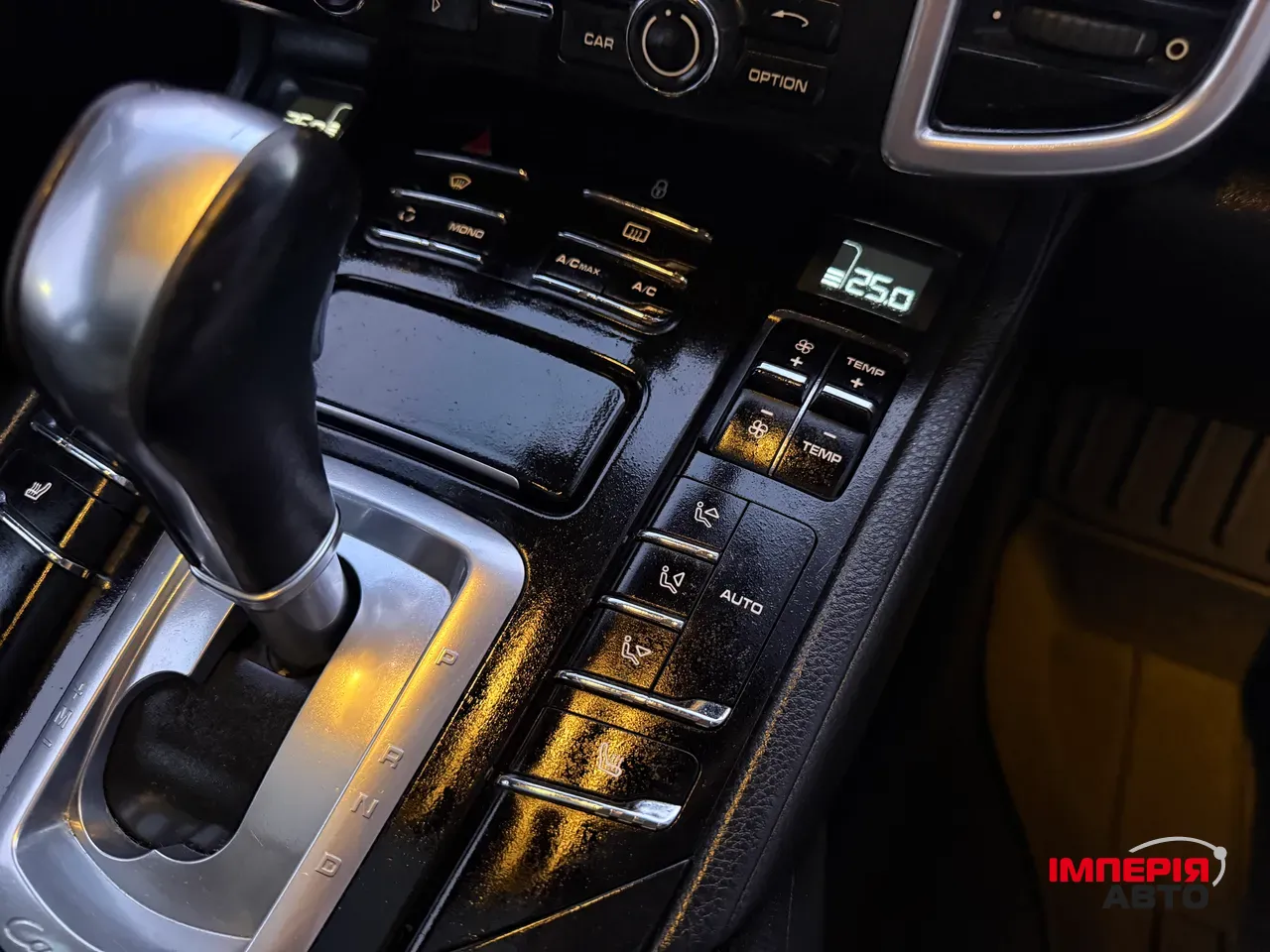 Porsche Cayenne - фото 58