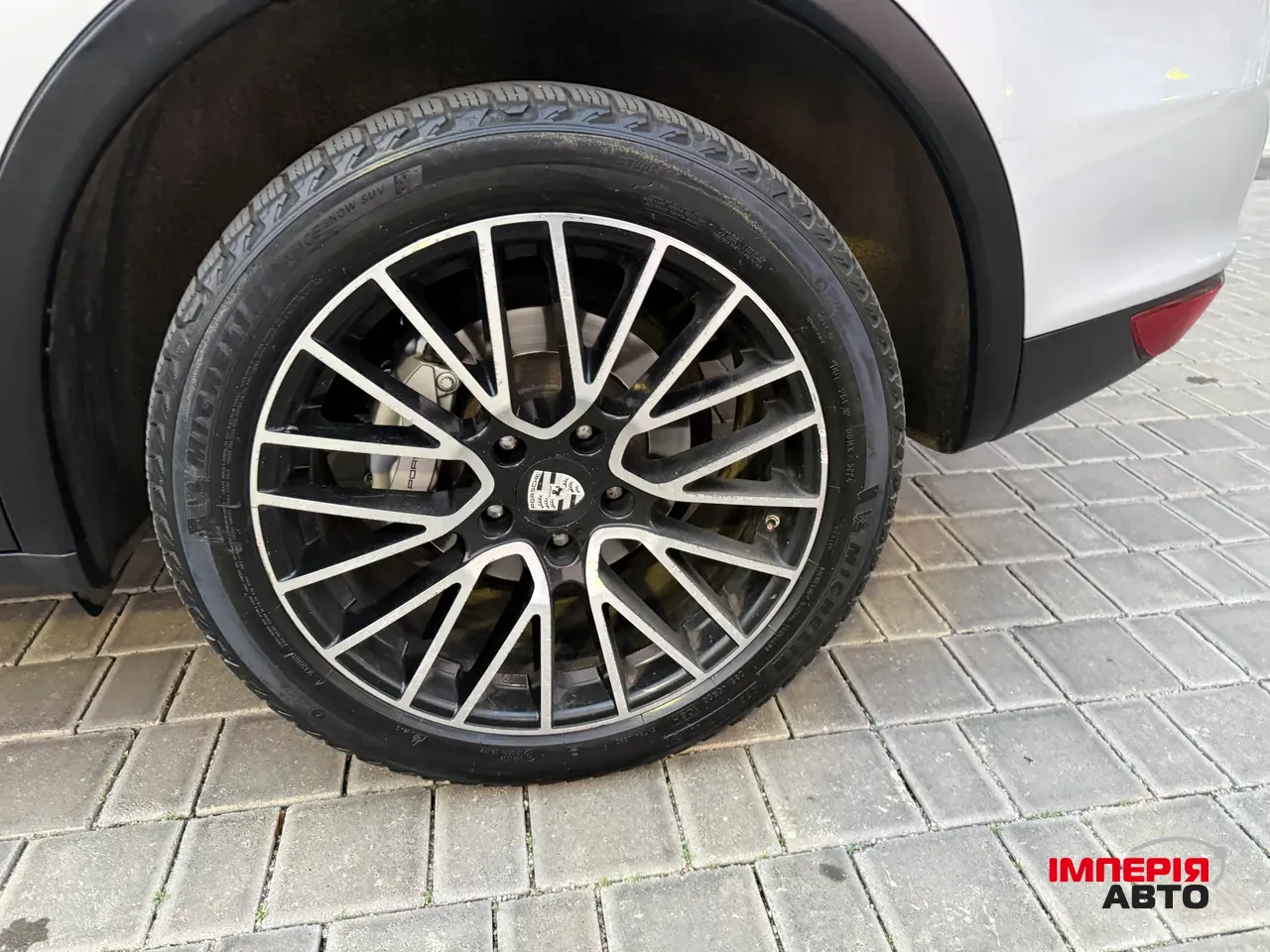 Porsche Cayenne - фото 32