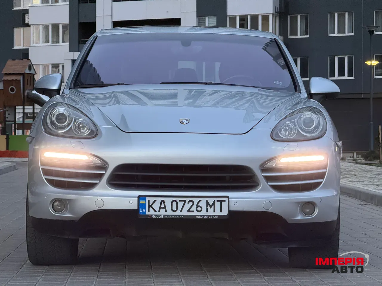 Porsche Cayenne - фото 3