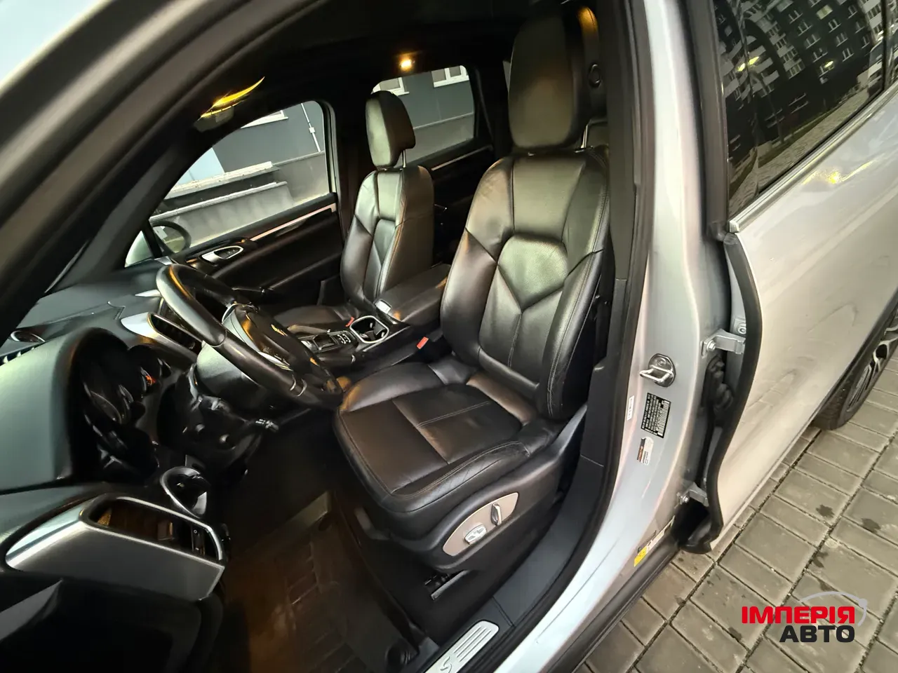 Porsche Cayenne - фото 40