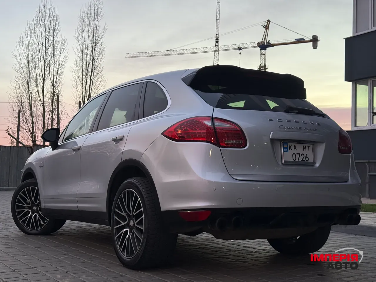 Porsche Cayenne - фото 28