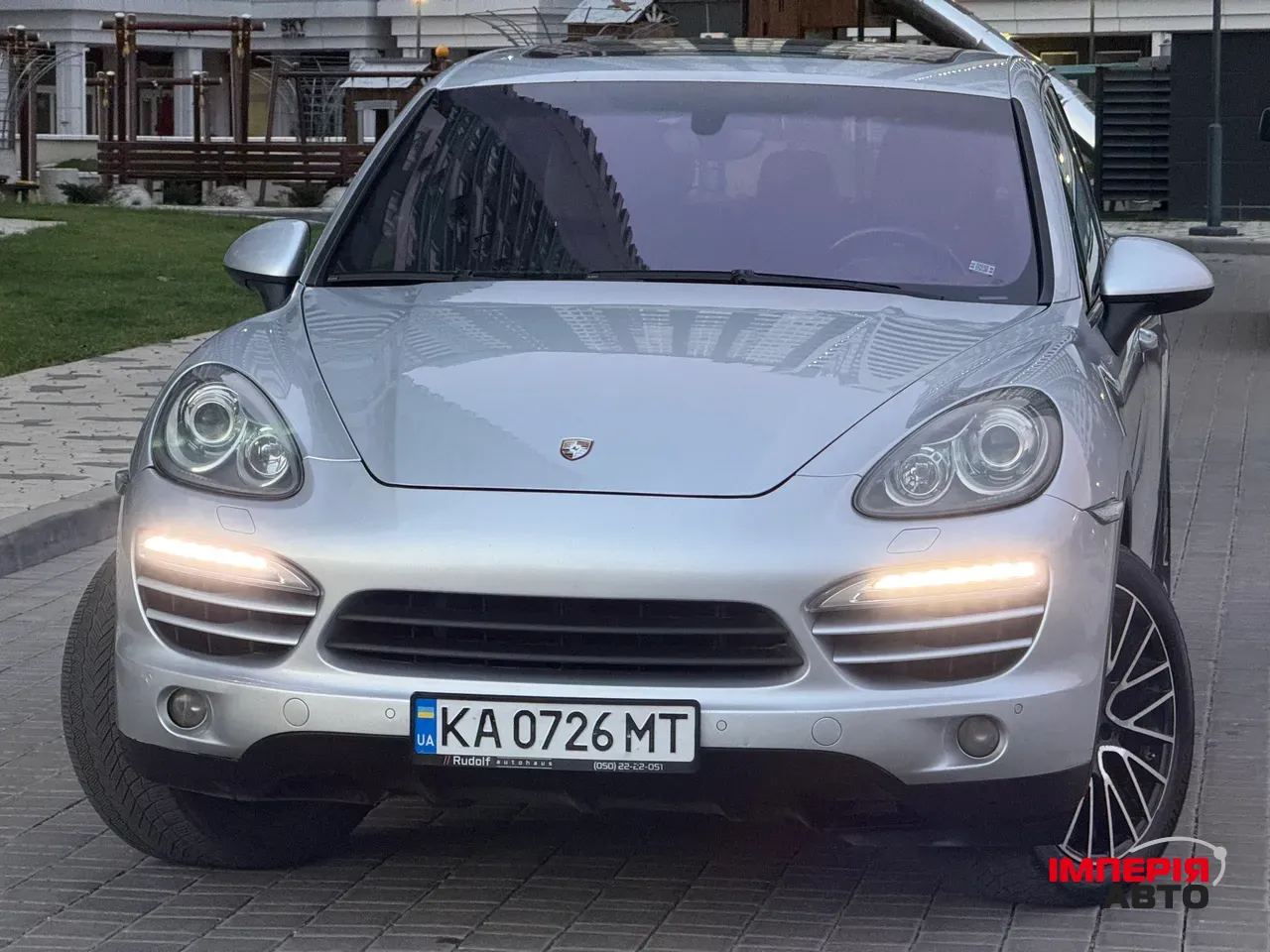 Porsche Cayenne - фото 16