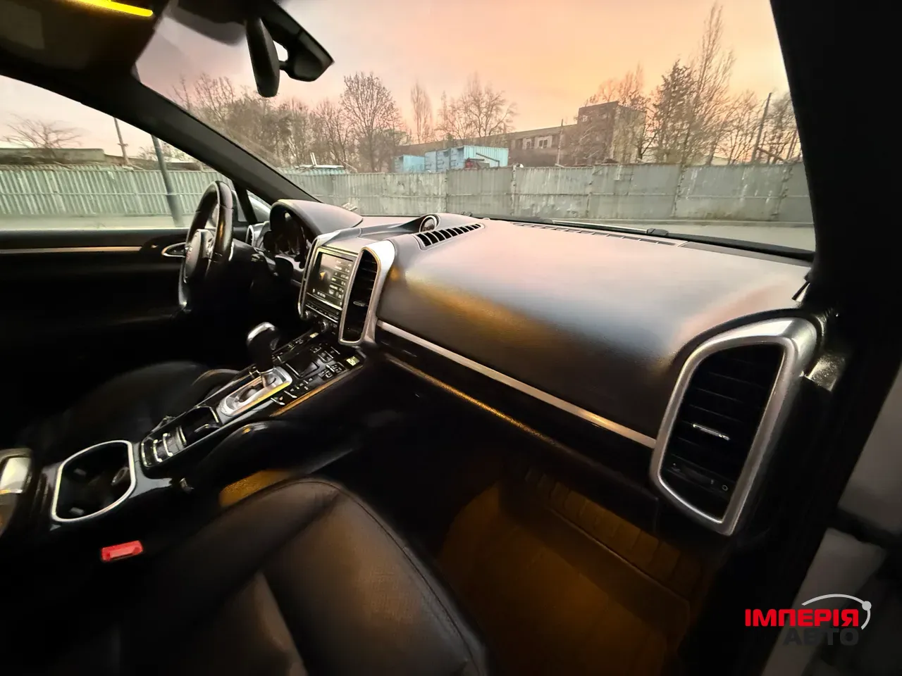 Porsche Cayenne - фото 60