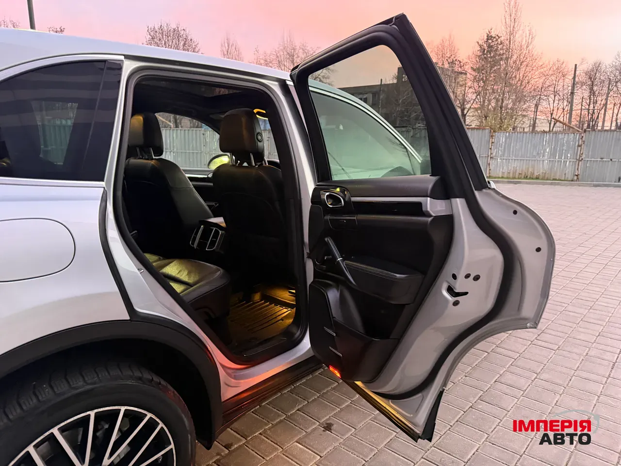 Porsche Cayenne - фото 66