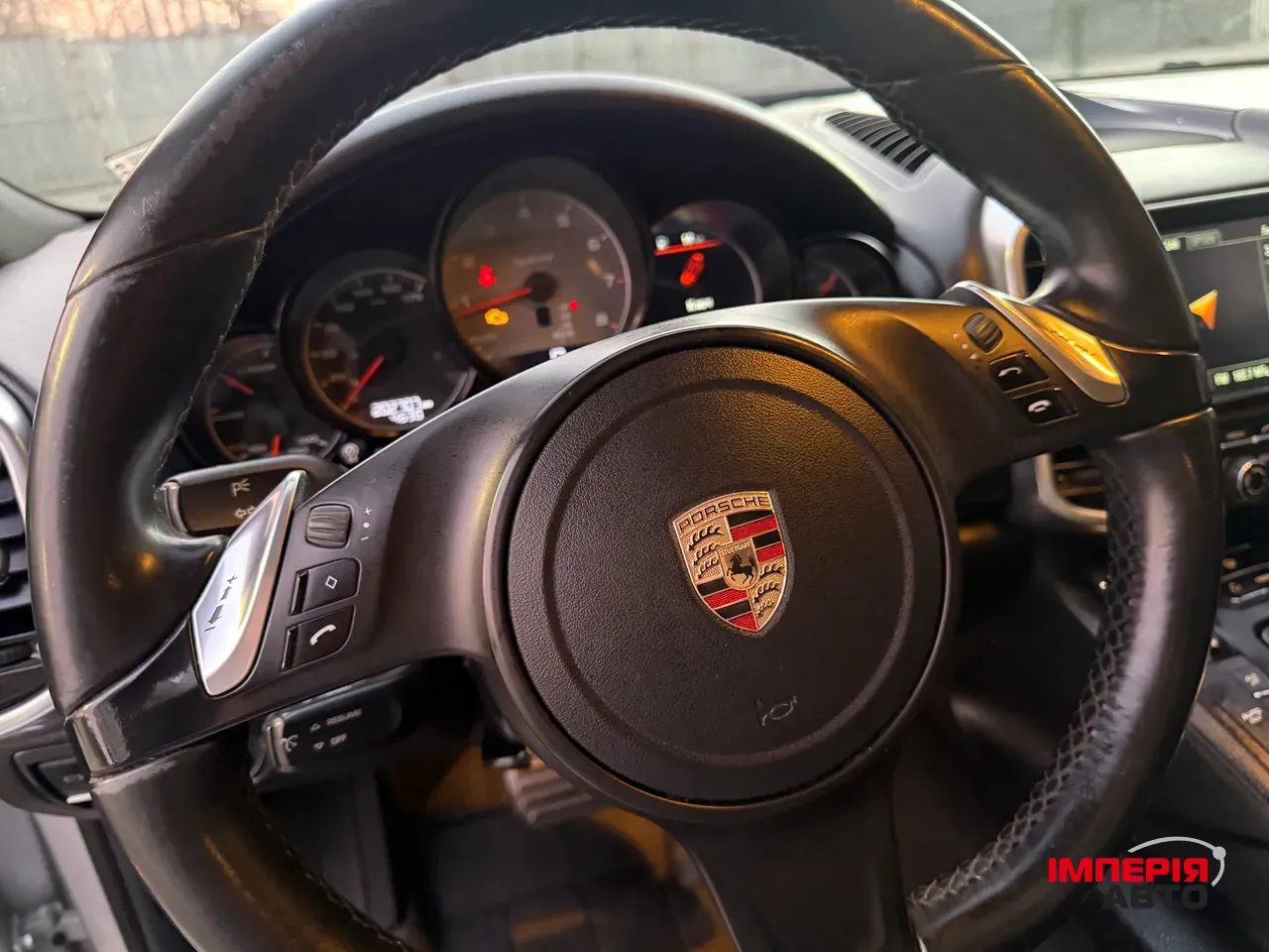 Porsche Cayenne - фото 46