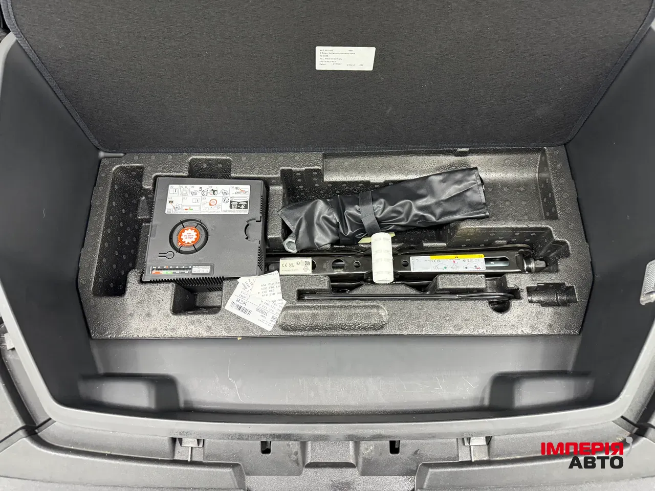 Audi Q8 e-tron - фото 11