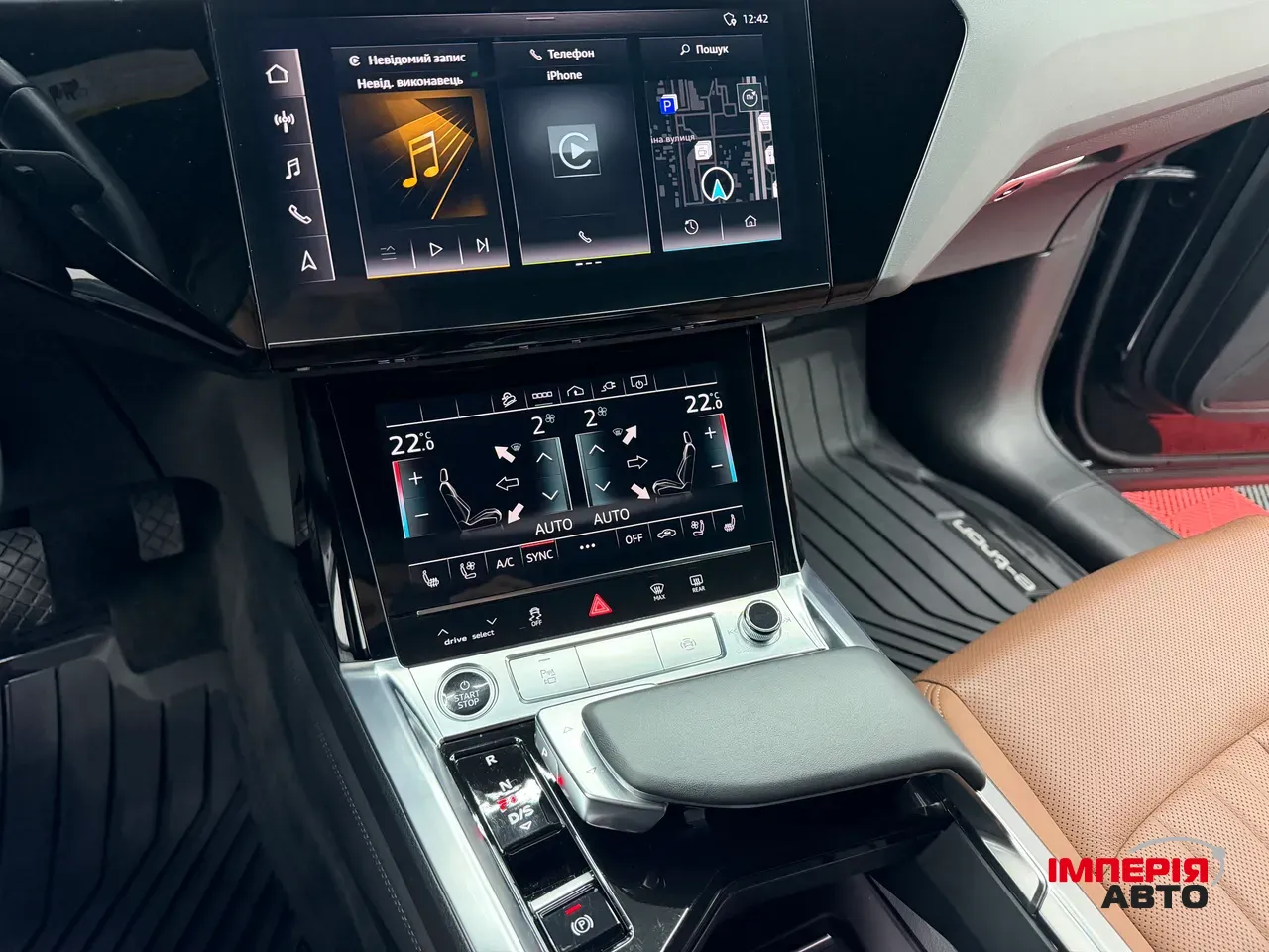 Audi Q8 e-tron - фото 14