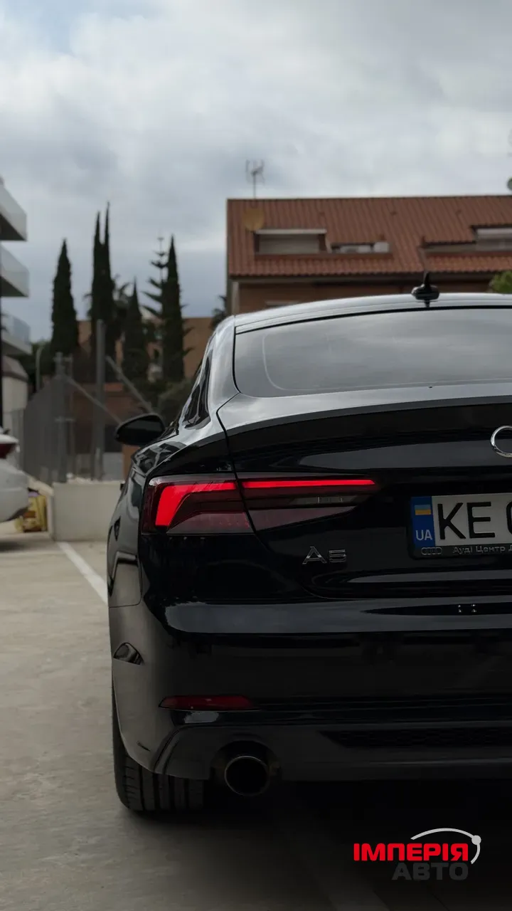 Audi A5 - фото 9