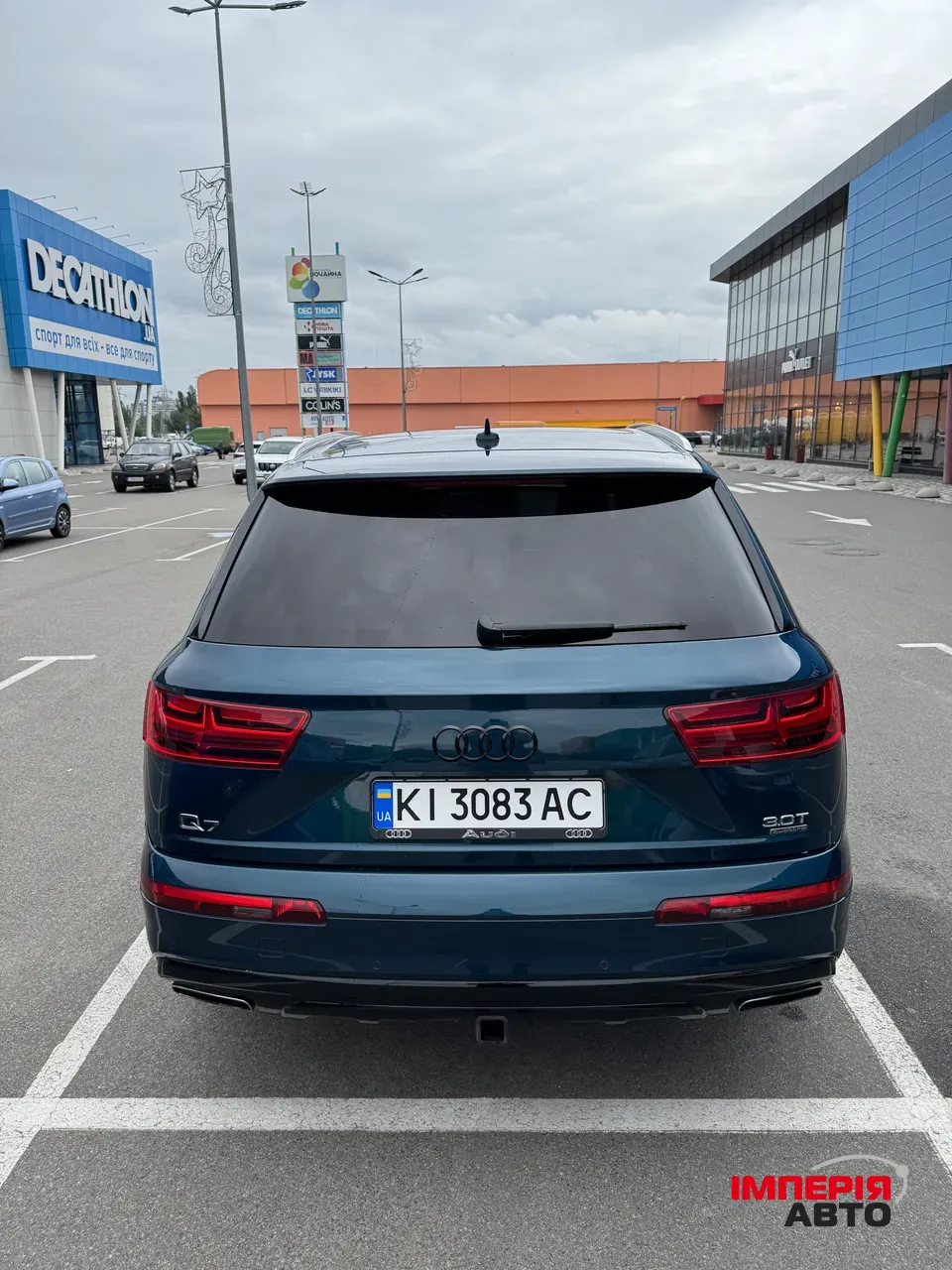 Audi Q7 - фото 10