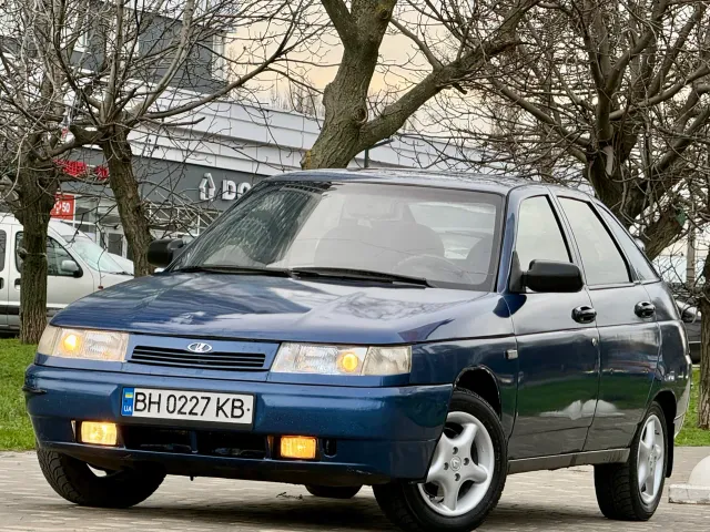 Lada (ВАЗ) 2112 - фото 1