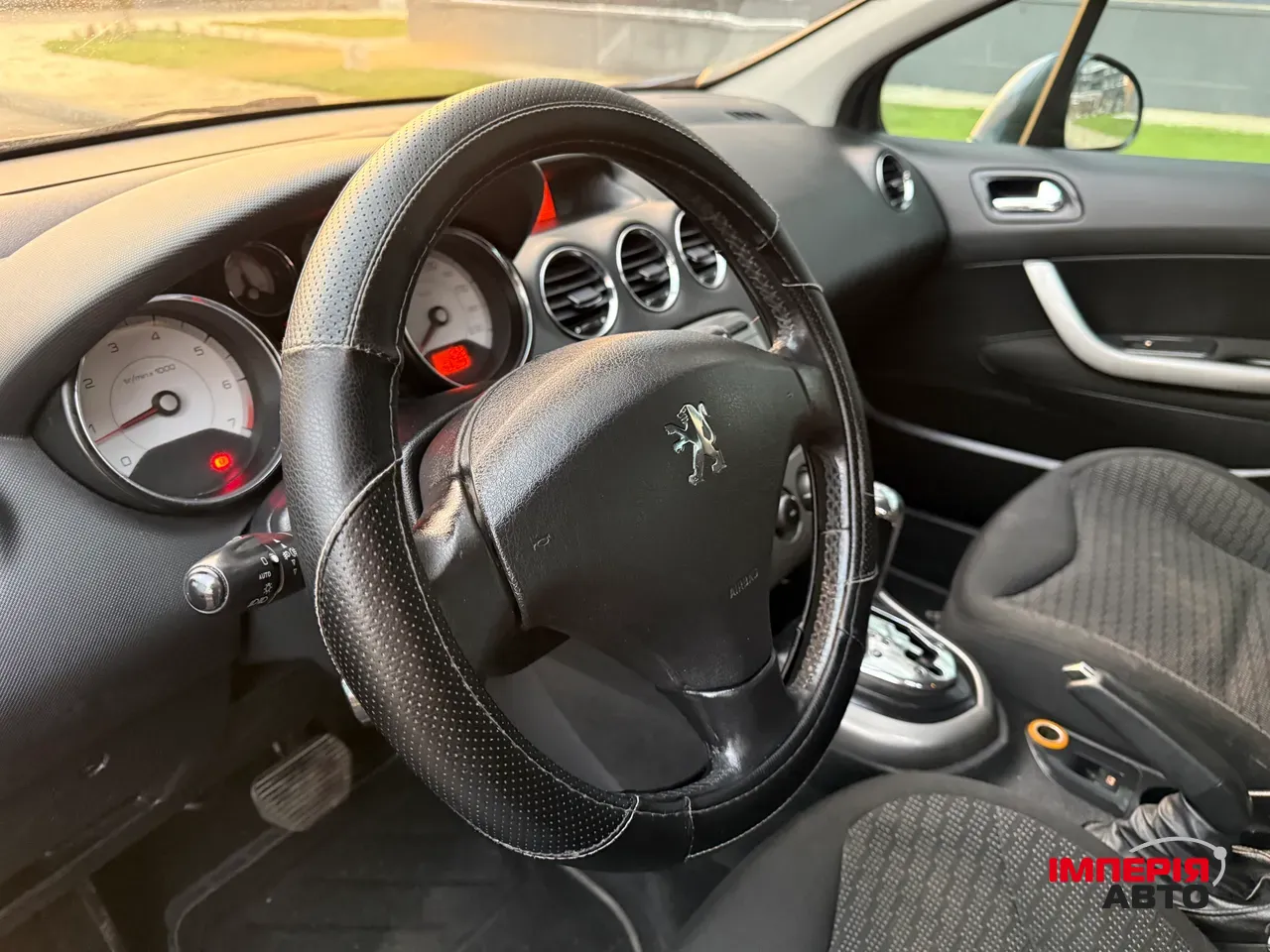 Peugeot 308 - фото 37