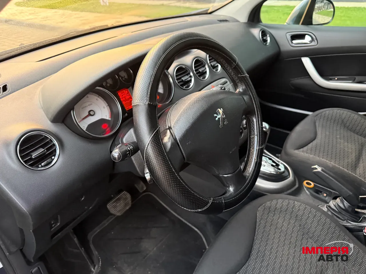 Peugeot 308 - фото 38