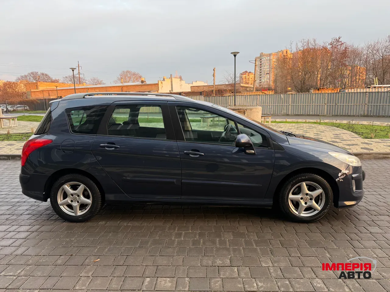 Peugeot 308 - фото 4
