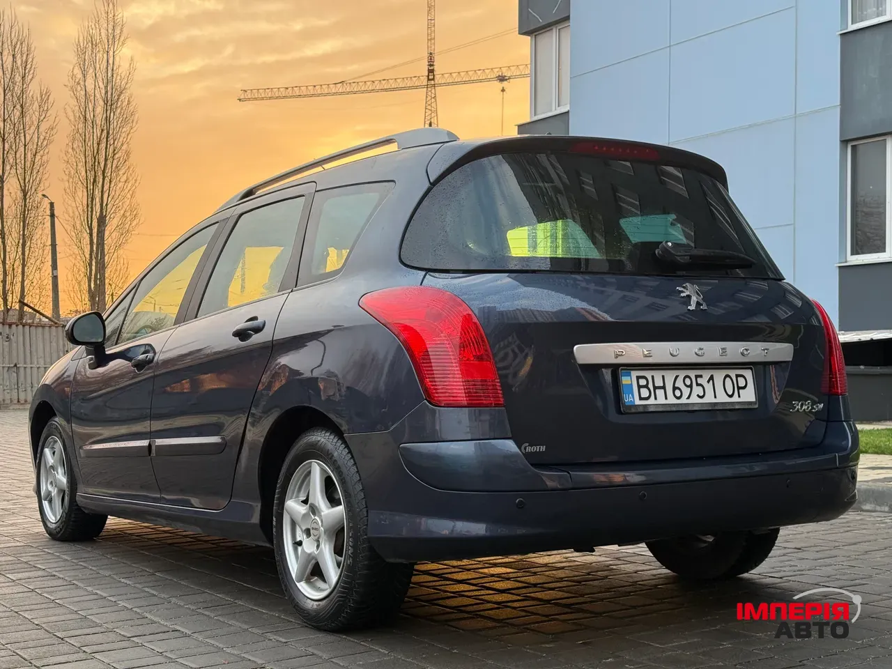 Peugeot 308 - фото 8