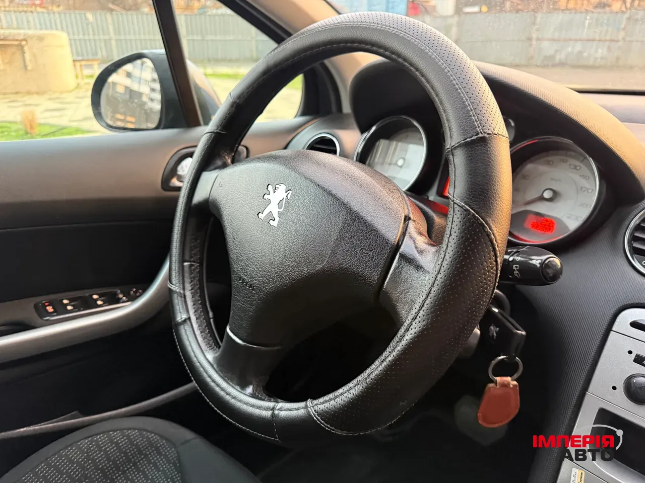 Peugeot 308 - фото 50