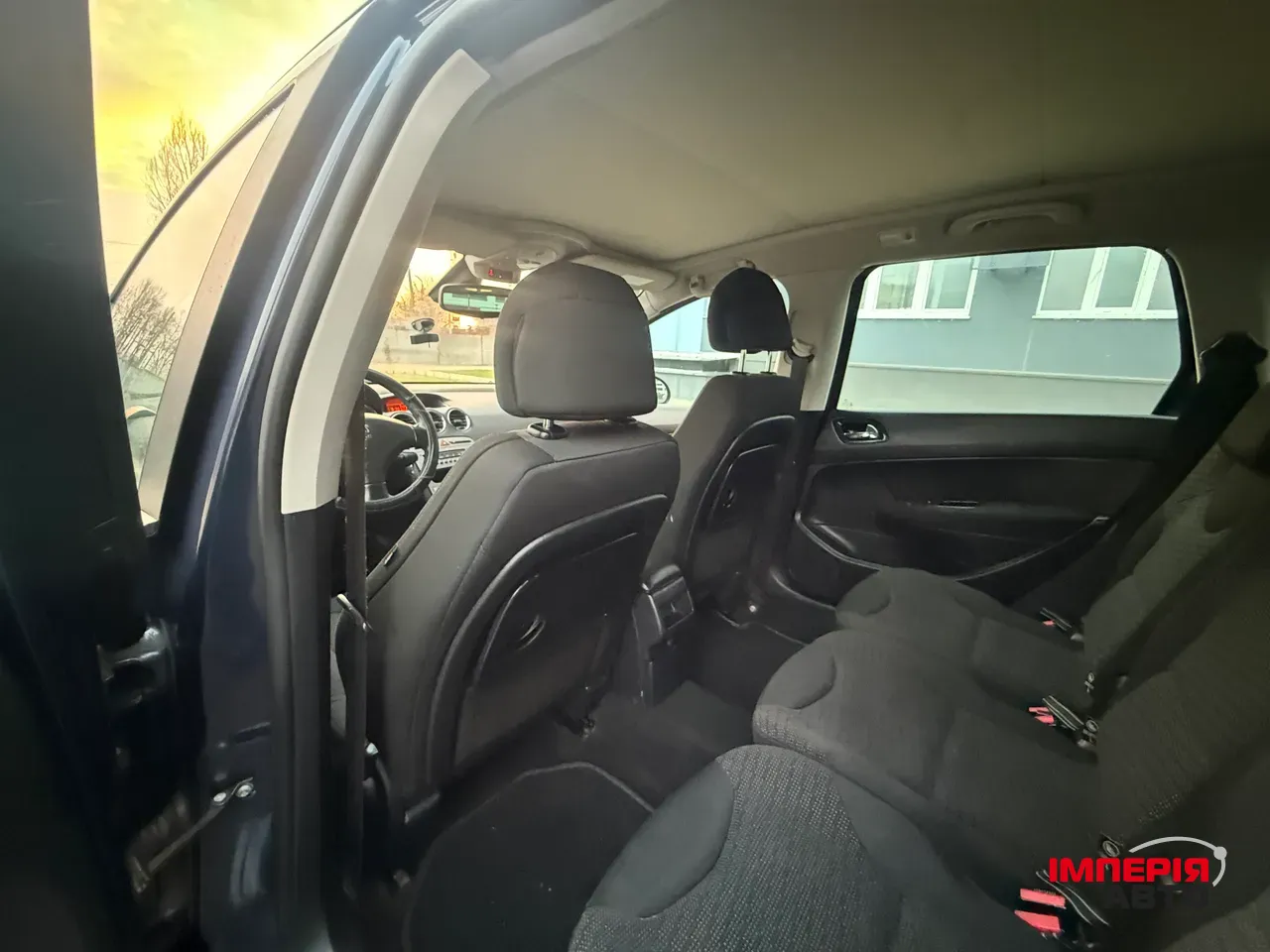 Peugeot 308 - фото 66